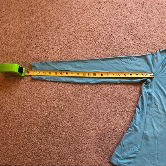 NWOT ODLO ProCeramicool Athletic Shirt - Picture 13 of 13